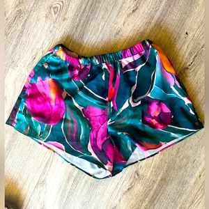 Fabletics shorts